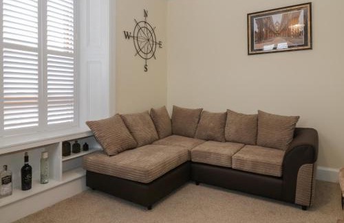 Jedburgh House | 85C Bongate