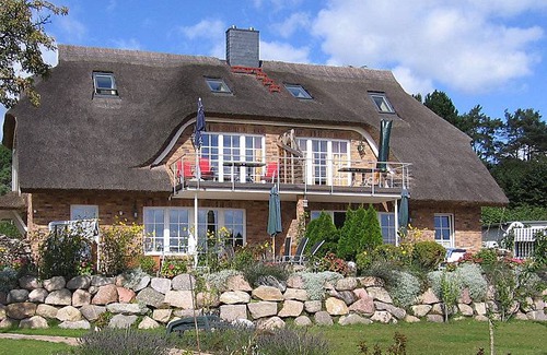 Gross Zicker Apartment | 86 m² Apartment ∙ 3 bedrooms ∙ 6 guests