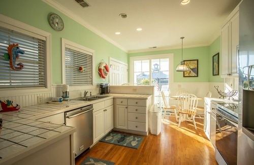 Bonito Boathouses House | 867 Bonito Road - Best Views on Fripp Island! Resort Access Included! Golf Cart Included!