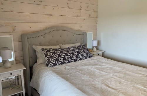 Unorganized Centre Parry Sound Cottage | 87 Maxwell lane Cottage on Deer Lake in South River