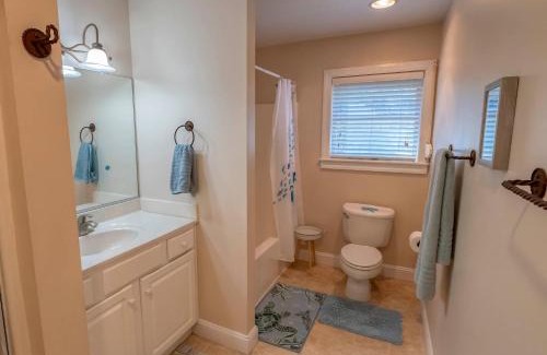 Sunset Village House | 8700 - Southern Seasons