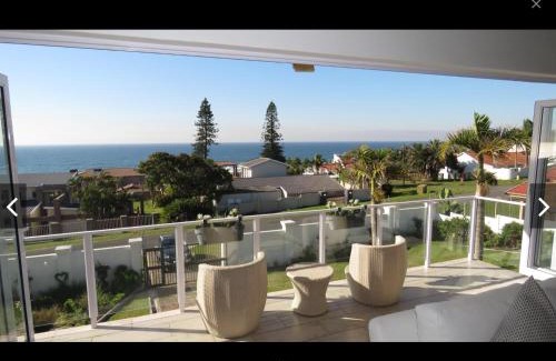 Manaba Beach House | 88 on Svea