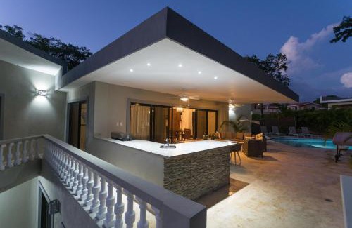 La Mulata Villa | 883 Residencial Casa Linda