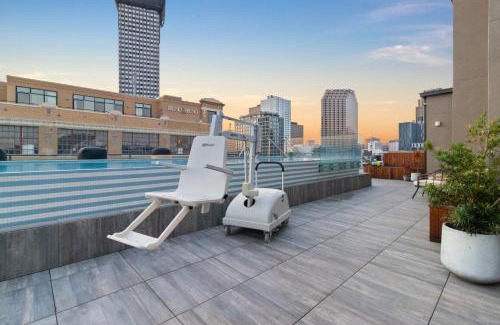 Central Business District House | 888 Baronne