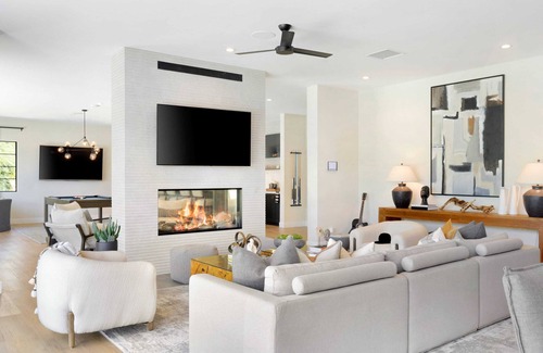 Palm Springs Cottage | 8bdr Villa Tennis/pickleball, Golf Green, Pool House, Gym, Bar Mesquite38