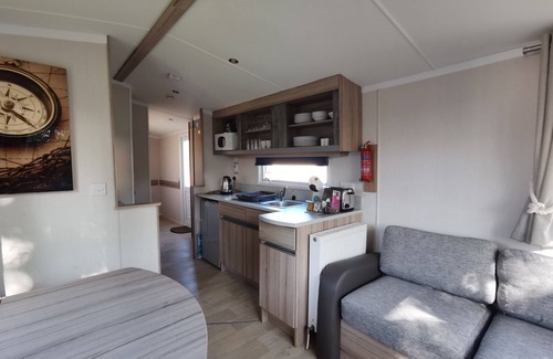 Mablethorpe Ski Chalet | 8Berth- SmartTV- CloseToBeach- FamilyFriendly