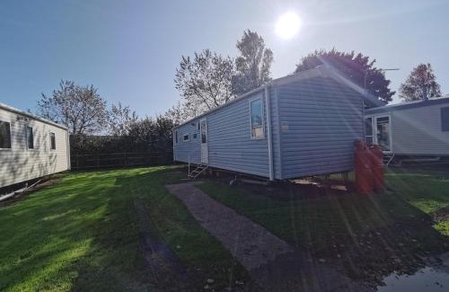 Mablethorpe Ski Chalet | 8Berth- SmartTV- CloseToBeach- FamilyFriendly