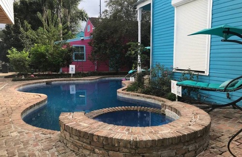 Faubourg Marigny Villa | 8BR-Best Location! Heated Pool, Jacuzzi, Spa & Gym