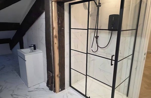 St George's Quarter Apartment | 8Guests-3Bedroom-Tv-Penthouse