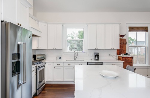 Southeast Pensacola House | 8th Ave Coastal Farmhouse Retreatn
