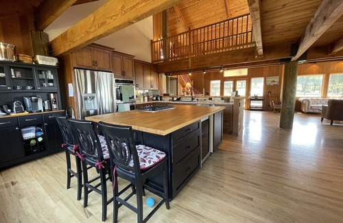 La Selva Beach House | 9 Acre Estate by the Beach with Amazing Japanese Farm House - monthly rental