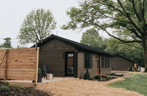 Strasburg Cabin | #9 Beaver Creek Cabins |Lux|HOT TUB