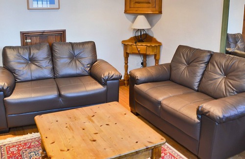 Belper Cottage | 9 bedroom accommodation in Blackbrook, near Belper