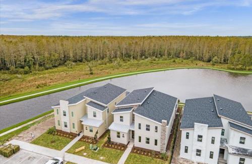 Kissimmee House | 9 Bedrooms 5 Bathrooms Storey Lake 4272 Pw