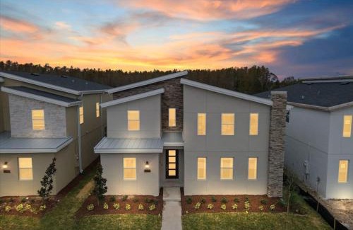 Kissimmee House | 9 Bedrooms 5 Bathrooms Storey Lake 4272 Pw