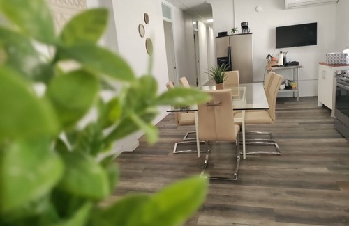 Santurce House | 9 Bedrooms Large home San Juan Santurce