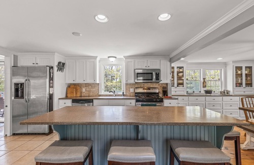 Sandwich House | 9 Fox Hill Lane- Updated, pet-friendly home .6 mile to association pond beach