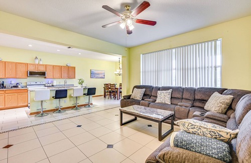 Riverview House | 9 Mi to Apollo Beach: Riverview Getaway!