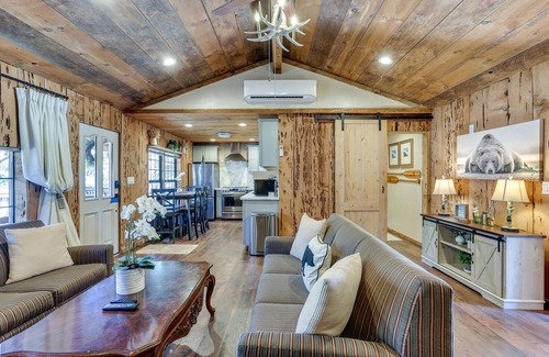 Wishon Cabin | 9 Mi to Bass Lake: Cabin w/Fire Pit in Wishon!