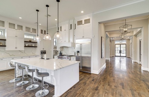 Northside House | 9 Mi to Downtown Houston: Spacious Group Getaway