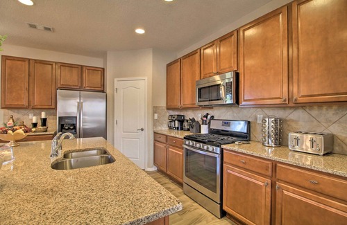Mesa Del Sol Innovation Park House | 9 Mi to Old Town Albuquerque: Getaway w/Grill!
