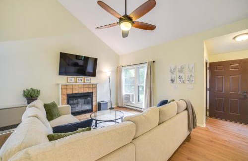 Malta House | 9 Mi to Saratoga Racetrack Townhome with Bicycles!