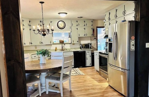 Ramblewood House | 9 MILES FROM BEAVER STADIUM: Family Friendly Home in State College
