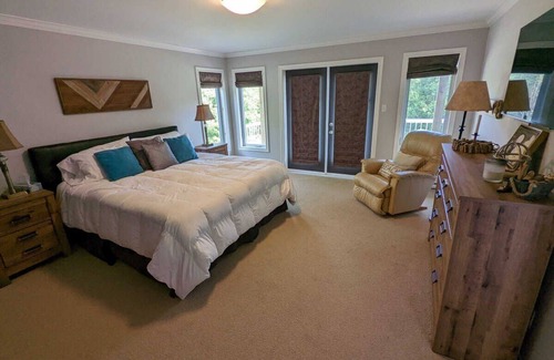 Little Rapids Ski Chalet | 9 Moose Lane - Humber Valley Resort