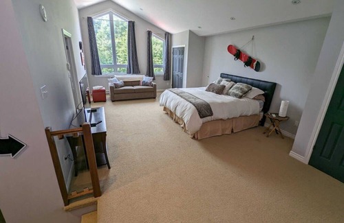 Little Rapids Ski Chalet | 9 Moose Lane - Humber Valley Resort