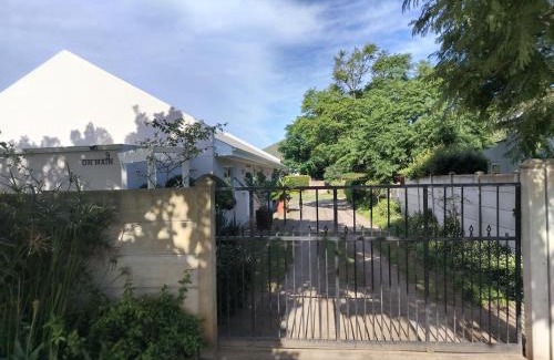 Buffalo Hills Game Reserve Apartment | 9 On Main