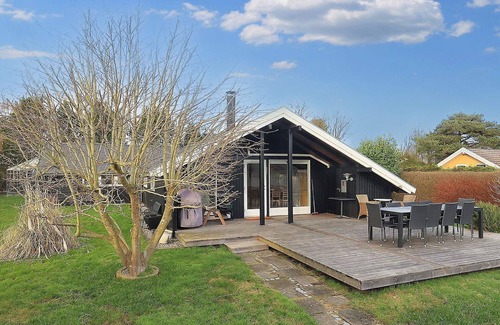 Togeholt House | 9 person holiday home in Præstø-By Traum