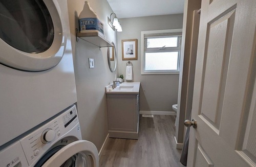 Kamloops House | 90 Day Plus Rental: Riverside Retreat