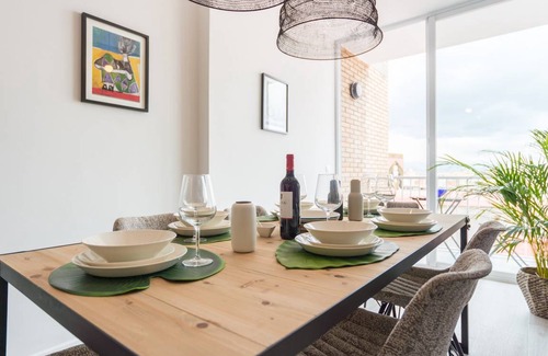 Ensanche Centro Apartment | 90 m² Apartment ∙ 2 bedrooms ∙ 4 guests