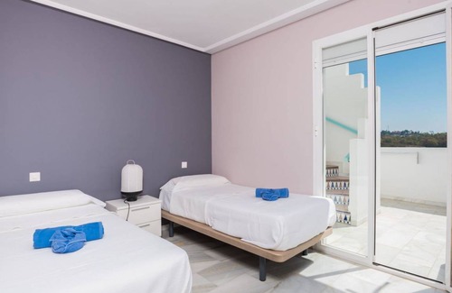 New Golden Mile Apartment | 90 m² Apartment ∙ 2 bedrooms ∙ 4 guests