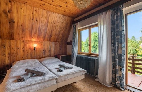 Jestrebice House | 90 m² House ∙ 3 bedrooms ∙ 6 guests