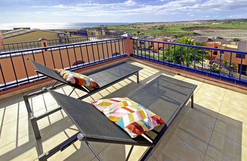 Costa Meloneras House | 90 m² House ∙ 3 bedrooms ∙ 6 guests