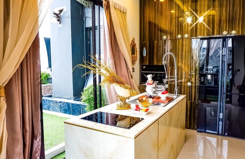 Phra Khanong Nuea Condo | 90% OFF! Luxurious Zenithar Penthouse Sukhumvit ENTIRE TOP FLOOR