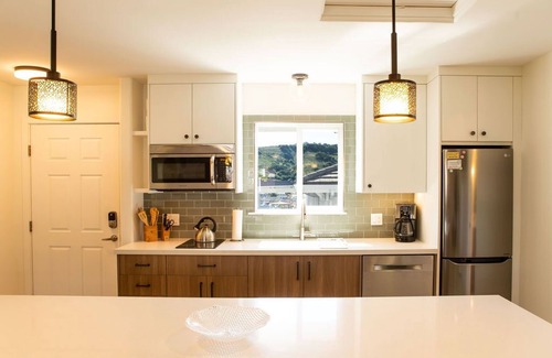 Avila Beach House | 90 San Luis Dr. Unit D