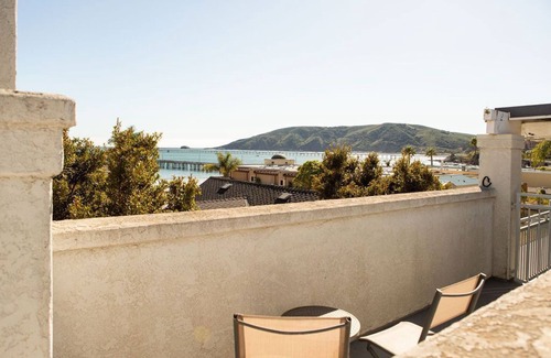Avila Beach House | 90 San Luis Dr. Unit D