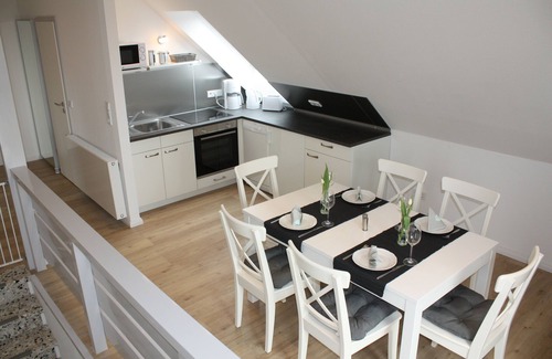 Vollerwiek Apartment | 90 sqm bright, child-friendly apartment