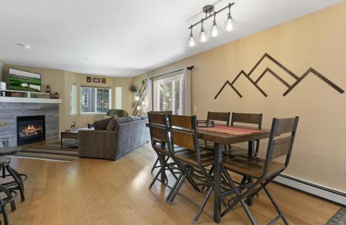 Edwards Apartment | 901 Crazy Horse Circle condo