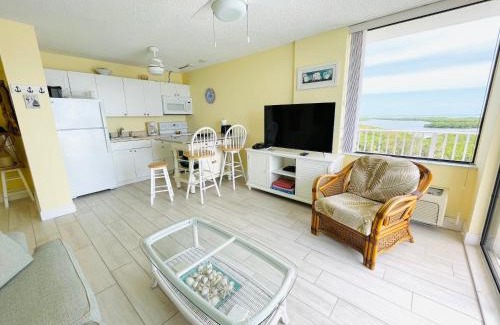 Fort Myers Beach Apartment | #902 Gulf View at Lovers Key Beach Club