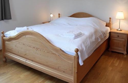 Munchen District Apartment | 90m² Top Holiday Home Upper Bavaria + Munich South