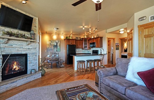 Estes Park Condo | 91 m² Condo ∙ 2 bedrooms ∙ 6 guests