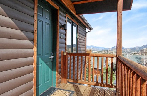 Estes Park Condo | 91 m² Condo ∙ 2 bedrooms ∙ 6 guests