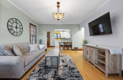 Rapid City Apartment | 915 QUincy · Charming Main Level Duplex