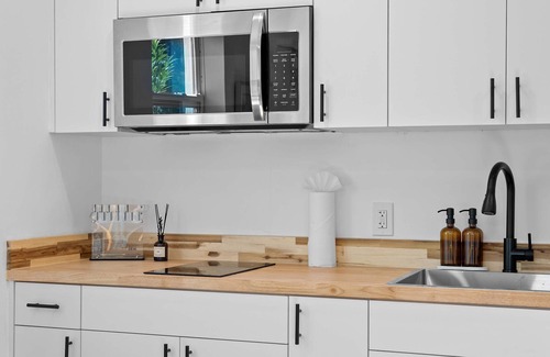 Victoria Park Apartment | 921 Apartment 1 in Fort Lauderdale