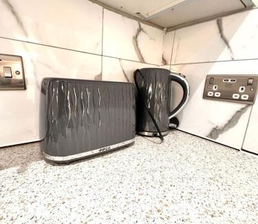 Tooting House | 93 A Apartment