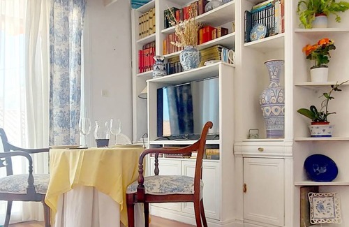 Perchel Norte Apartment | 94 m² Apartment ∙ 2 bedrooms ∙ 6 guests