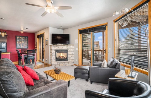 Estes Park Condo | 94 m² Condo ∙ 2 bedrooms ∙ 6 guests